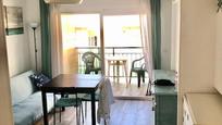 Dormitori de Apartament en venda en Torremolinos amb Aire condicionat i Terrassa