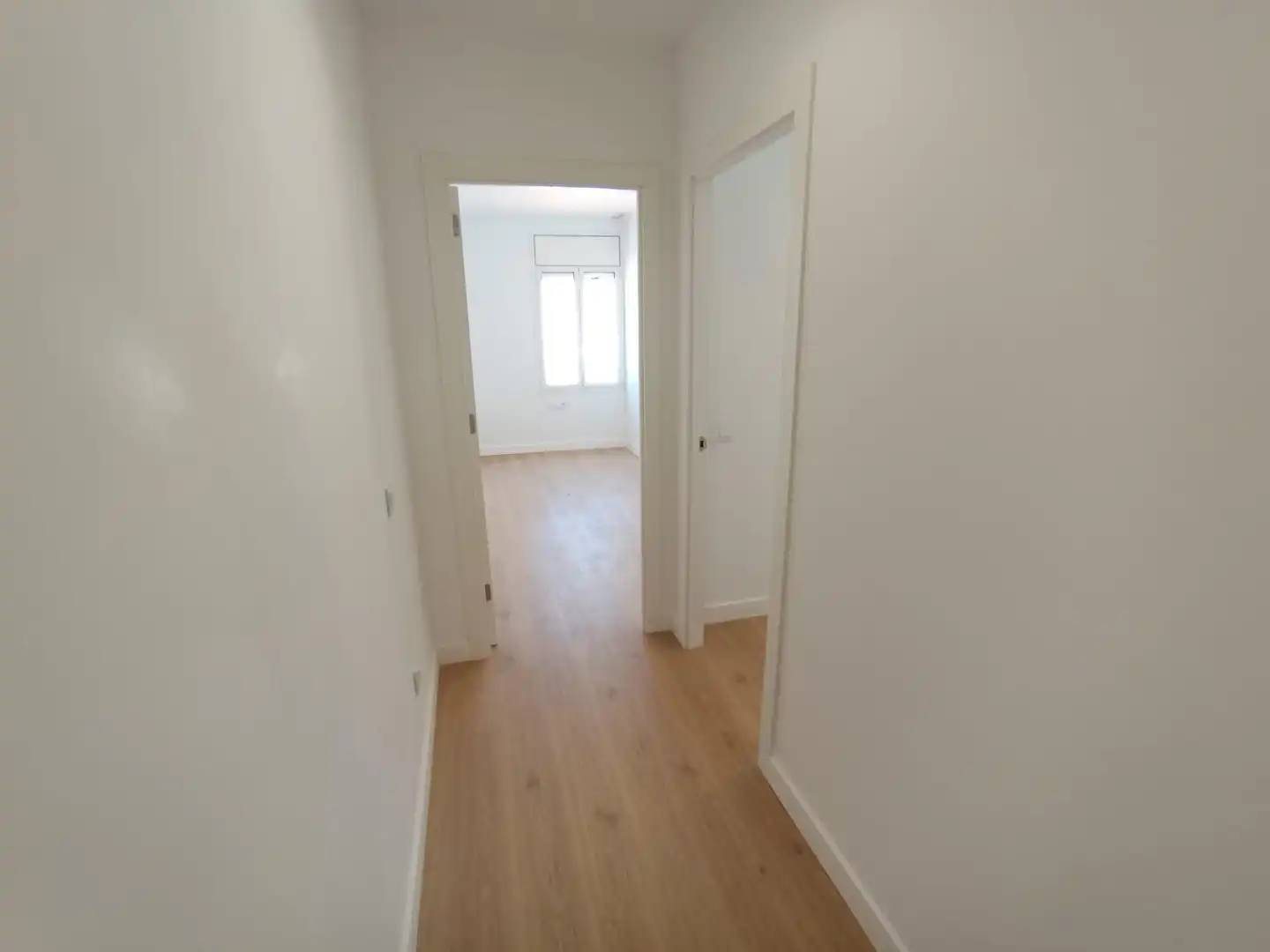 Flat for rent in Mataró  with Air Conditioner and Balcony