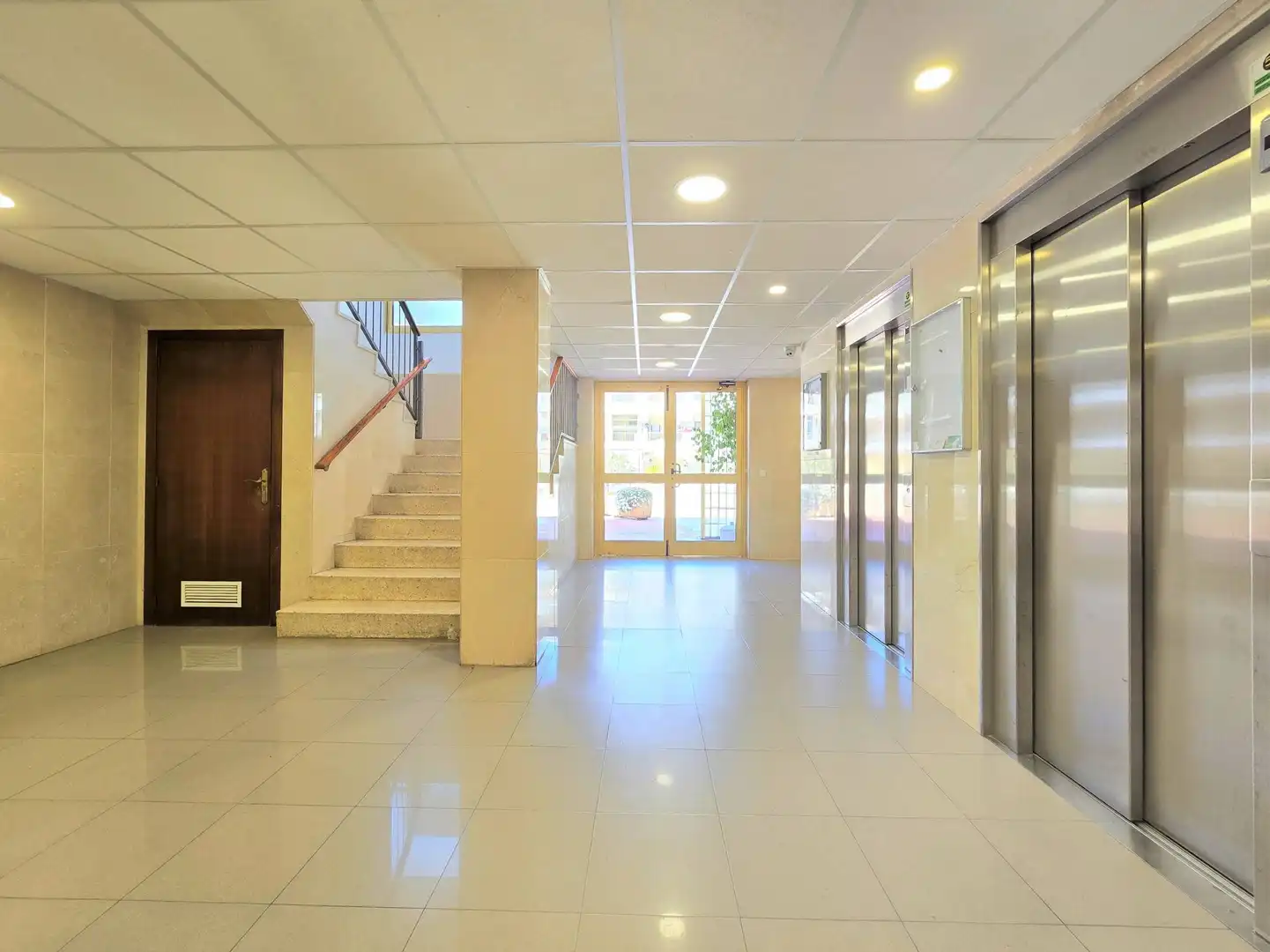 Apartments for rent in Avenida DIPUTACIO, Cap de Sant Pere
