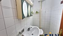 Bathroom of Flat for sale in Santurtzi   with Heating, Terrace and Balcony