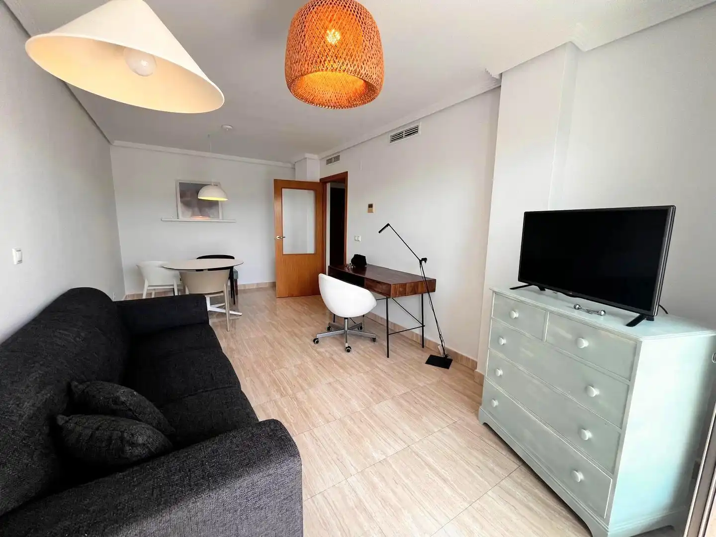 Living room of Ground floor for rent in L'Alfàs del Pi  with Air Conditioner, Heating and Terrace