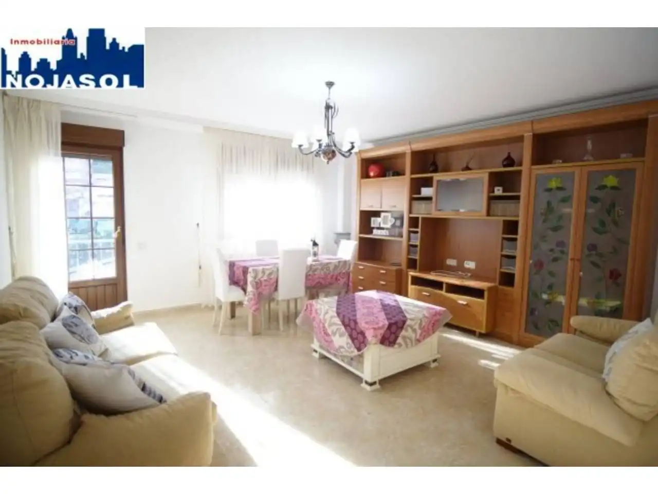 Living room of Houses for rent in Noja  with Furnished
