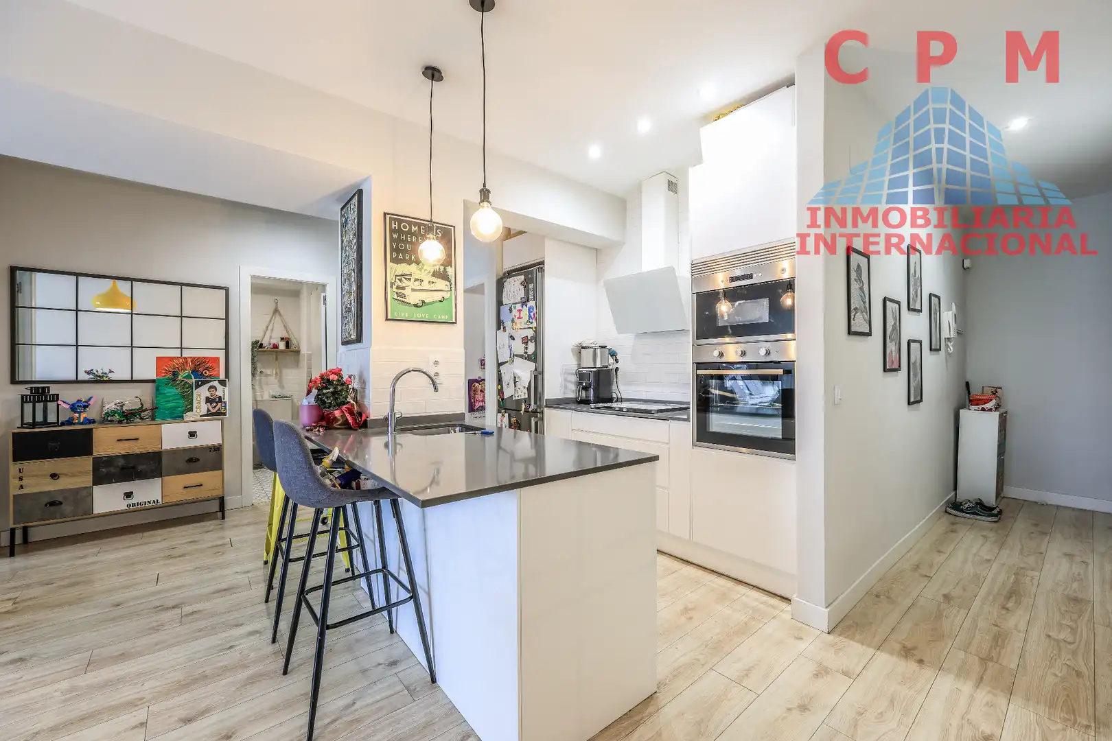 Kitchen of Flat for rent in Madrid  with Air Conditioner, Heating and Parquet flooring