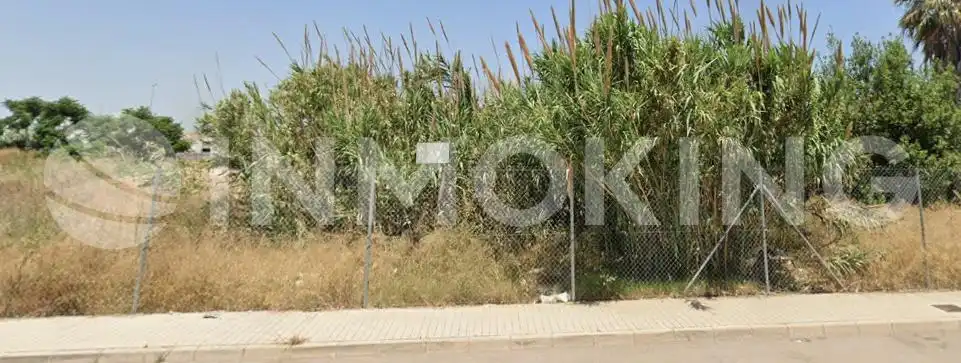 Industrial land for sale in Sollana