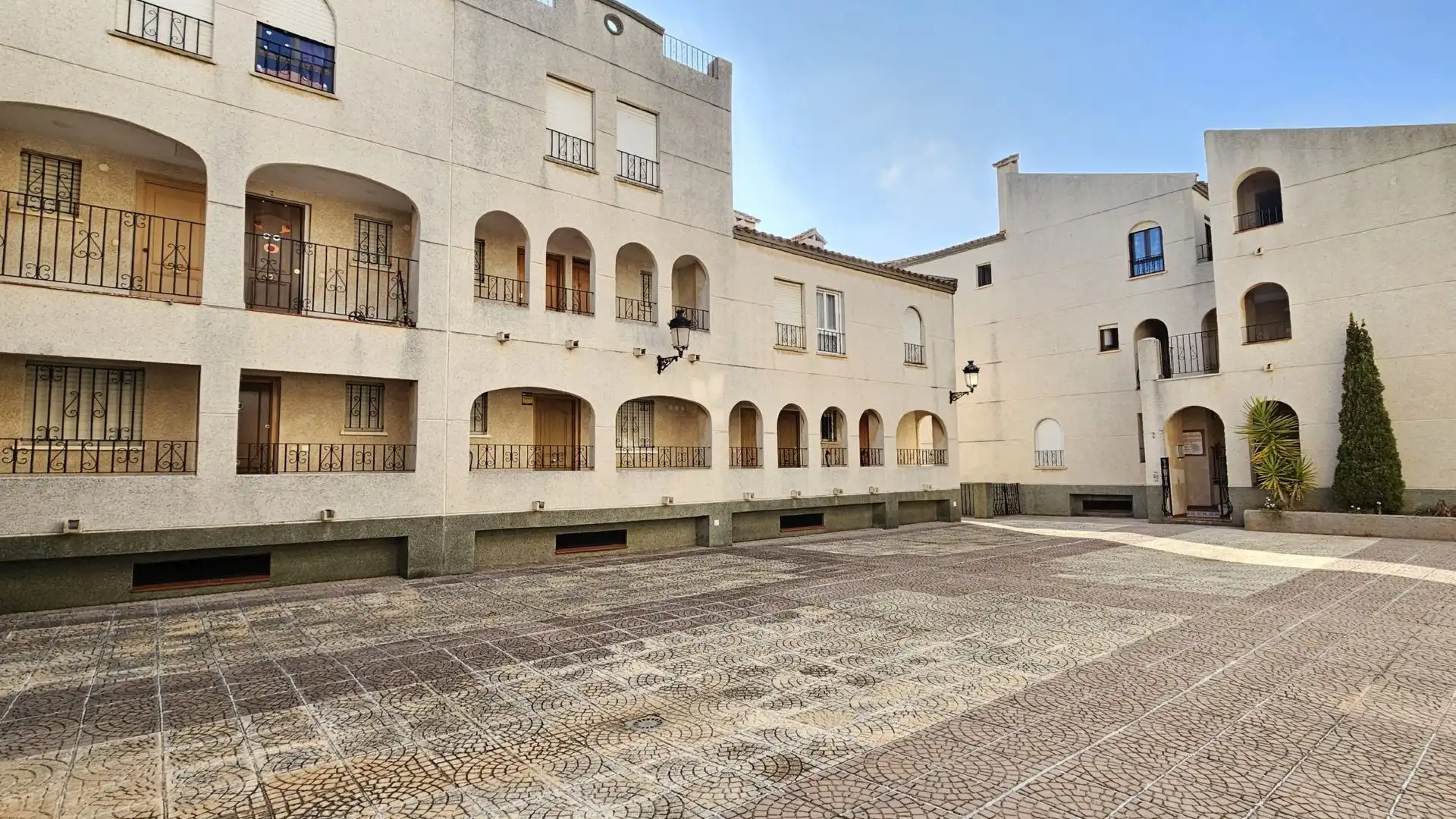 Vista exterior de Apartamento en venta en Oropesa del Mar / Orpesa con Calefacción, Terraza y Amueblado