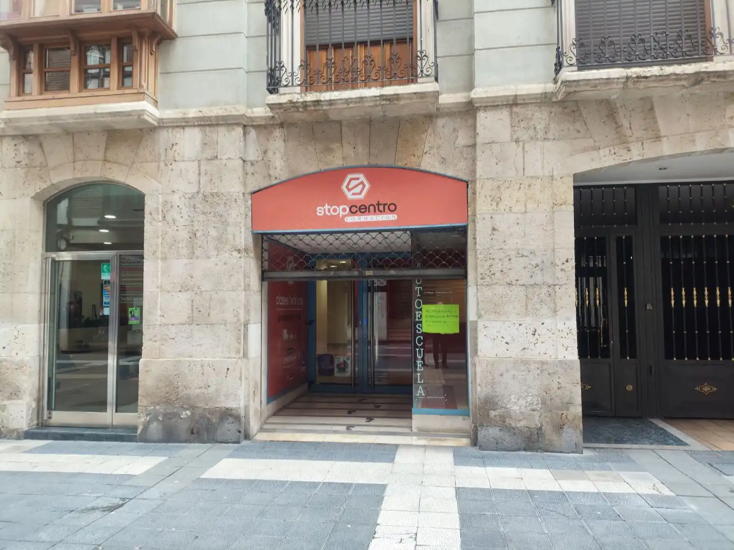 Geschaftsraum zur Miete in Palencia