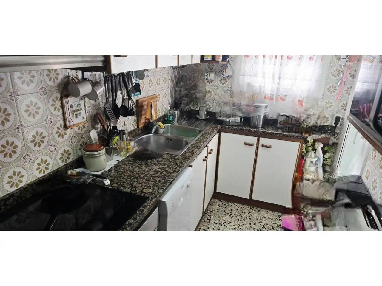 Cocina de Piso en venta en Terrassa con Calefacción y Trastero