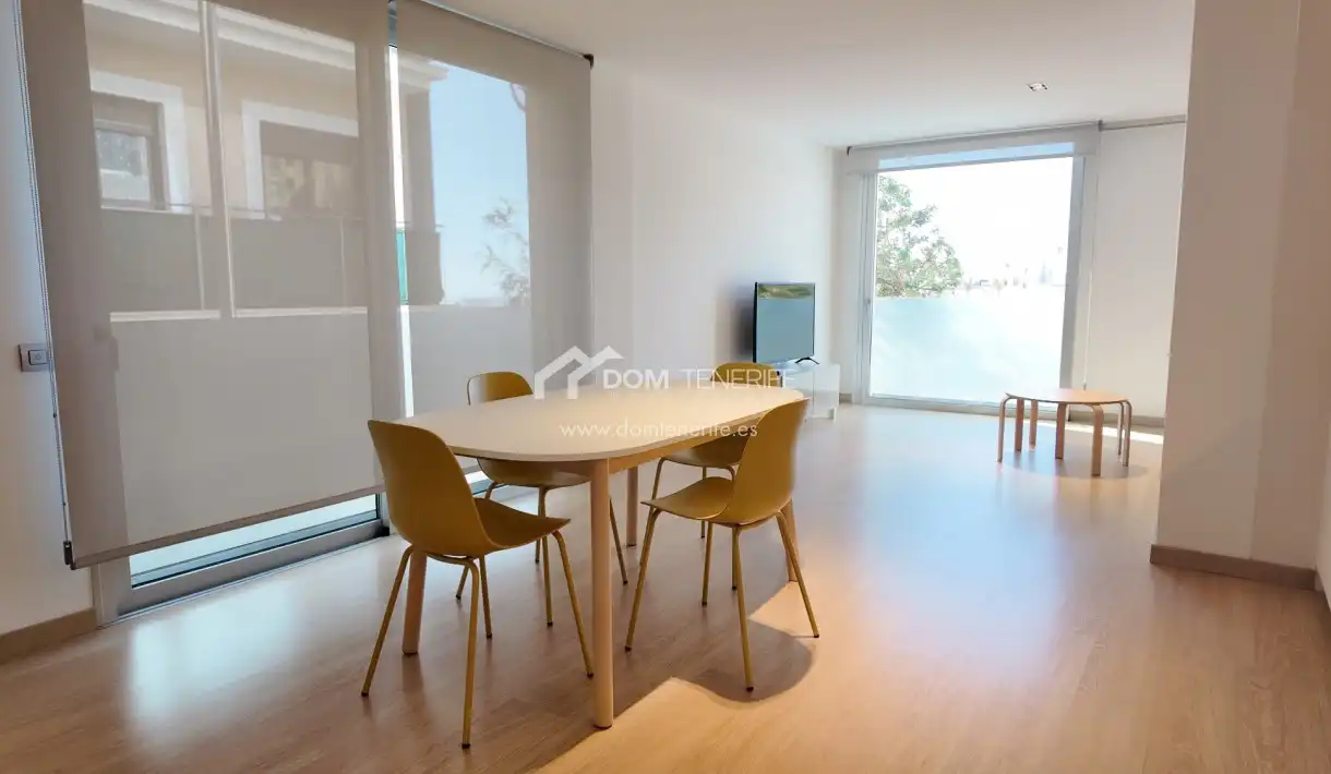 Dining room of Flat for sale in Adeje  with Swimming Pool, Furnished and Oven