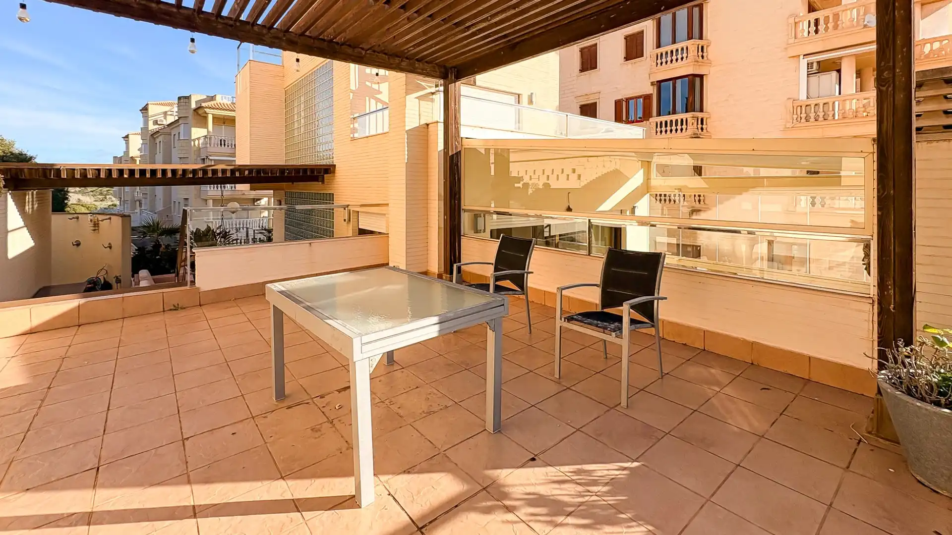 Terraza de Casa o chalet en venta en Guardamar del Segura con Aire acondicionado, Jardín privado y Terraza