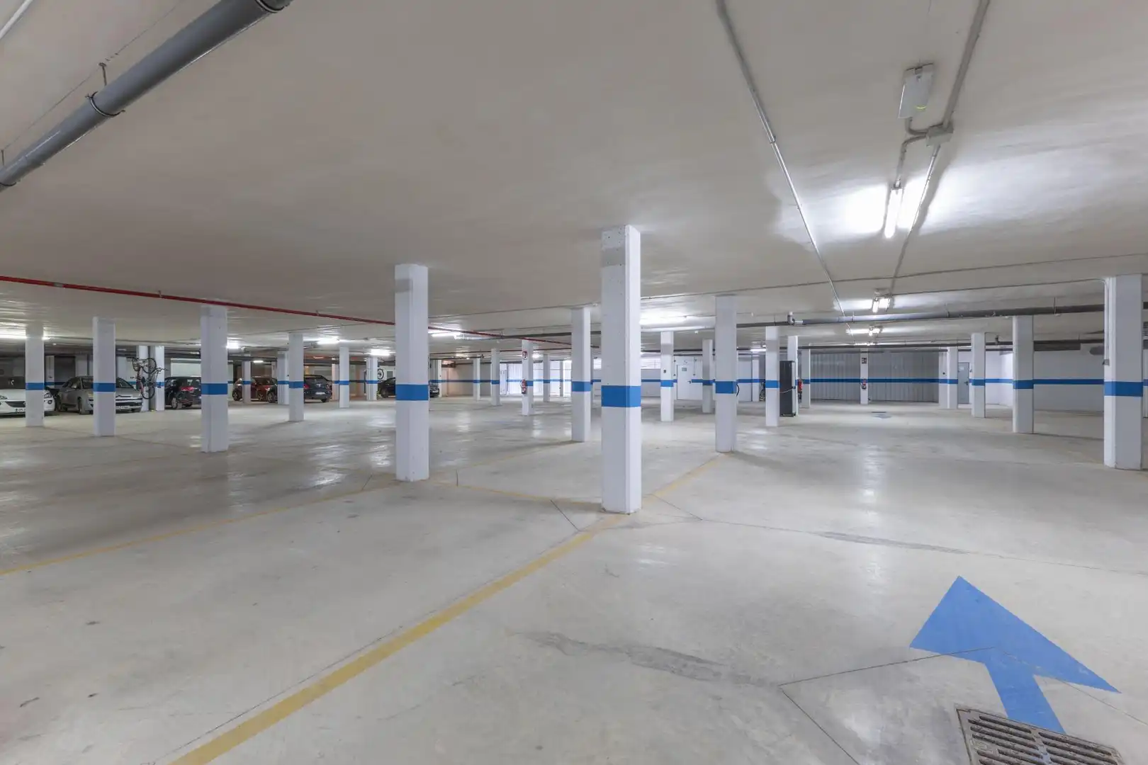 Parking de Apartamento en venta en El Puig de Santa Maria con Aire acondicionado, Calefacción y Amueblado