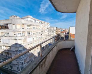 Vista exterior de Pis en venda en Santander amb Calefacció, Parquet i Terrassa