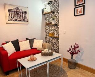 Living room of Apartment to rent in Salamanca Capital  with Heating, Furnished and Washing machine