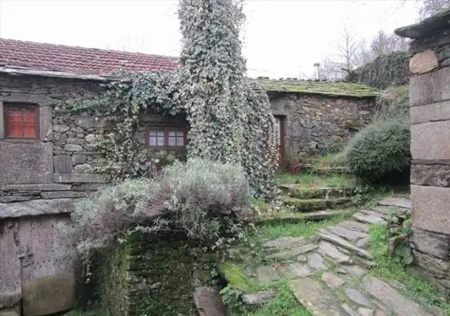 Garden of Flat for sale in Boborás