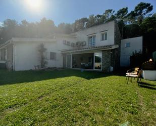 Vista exterior de Casa o xalet en venda en Sant Llorenç de la Muga amb Aire condicionat i Piscina