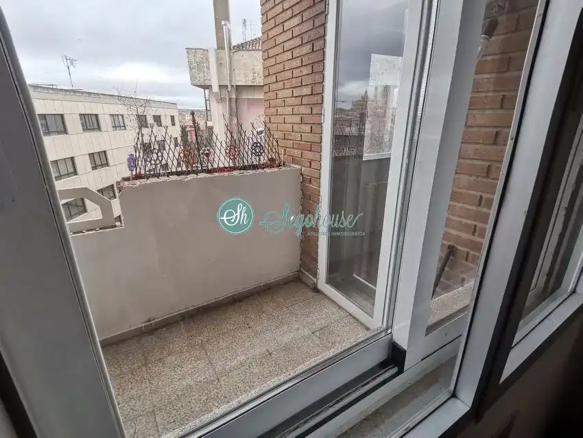 Terraza de Piso en venta en Segovia con Calefacción, Parquet y Terraza