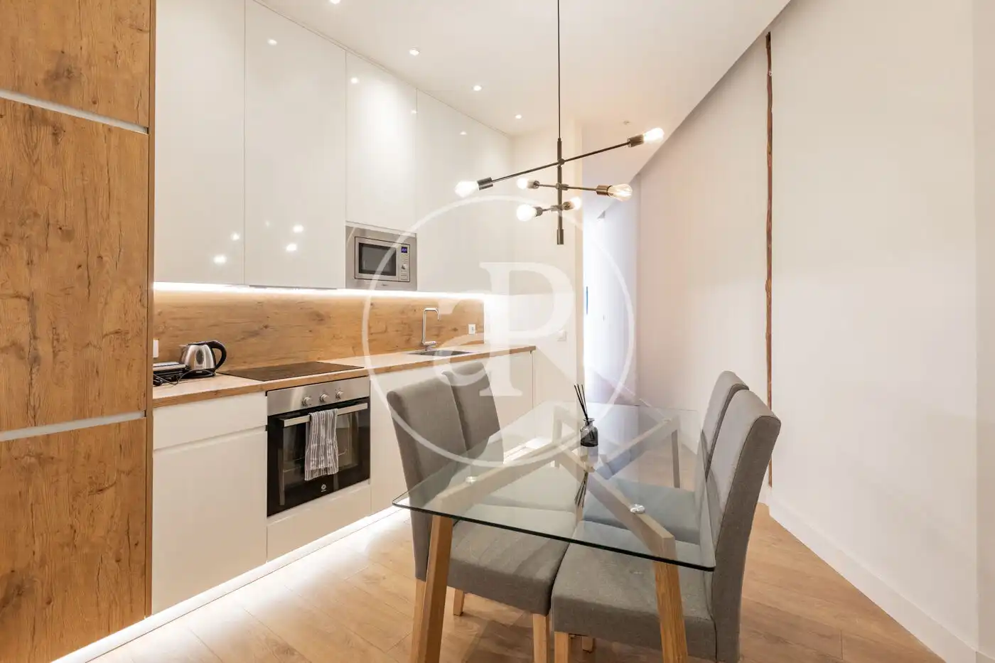 Kitchen of Flat for rent in Madrid  with Air Conditioner, Heating and Furnished