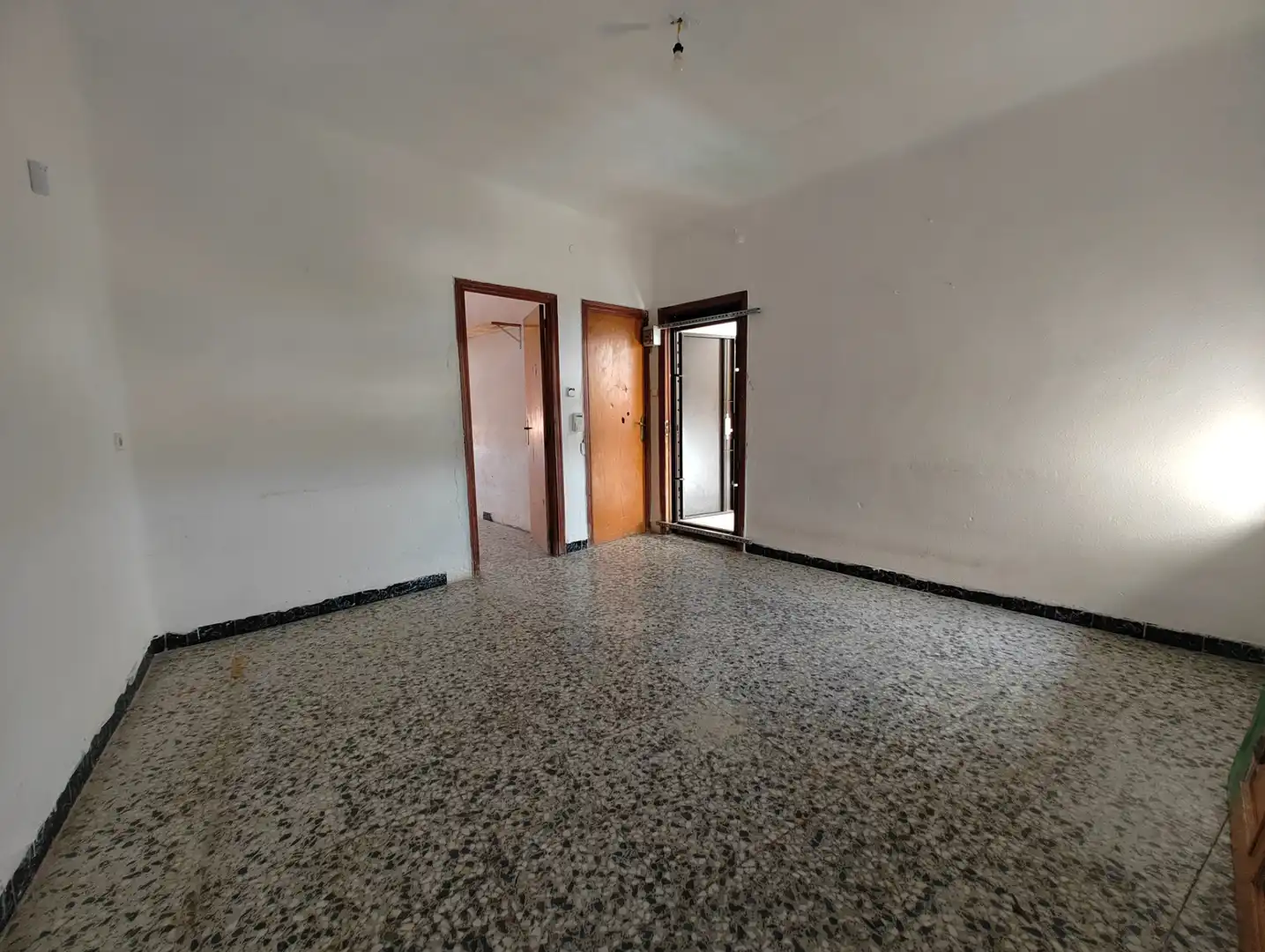 Flat with terrace for sale in Calle Santa Teresa 2, imagen 2