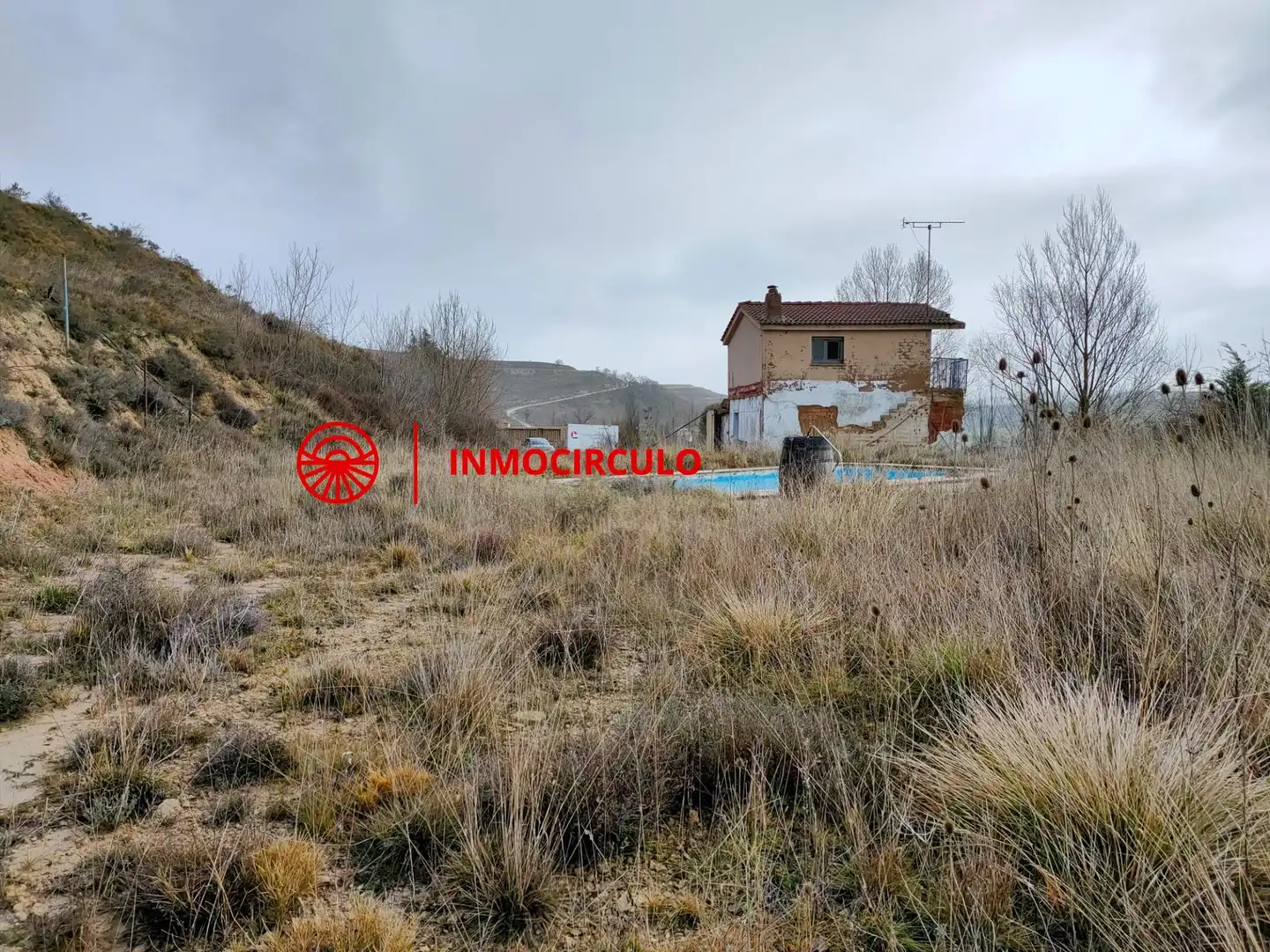 Country homes for sale in Briviesca  with Private garden and Swimming Pool
