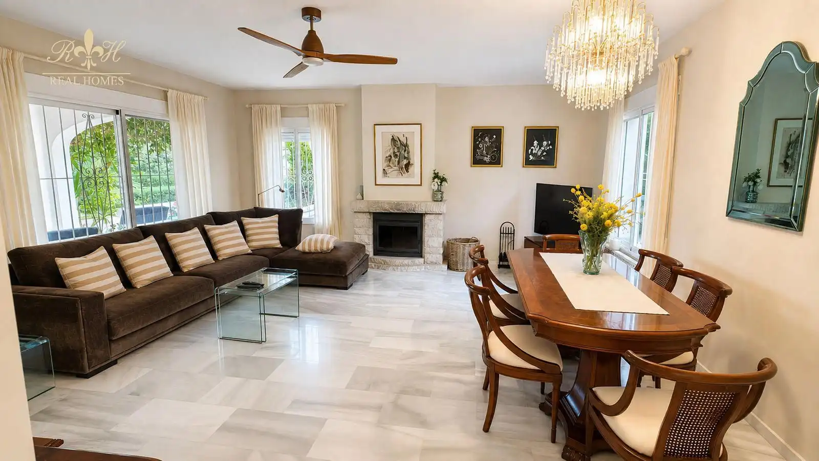 Sala d'estar de Casa o xalet de lloguer en L'Alfàs del Pi amb Aire condicionat, Terrassa i Piscina