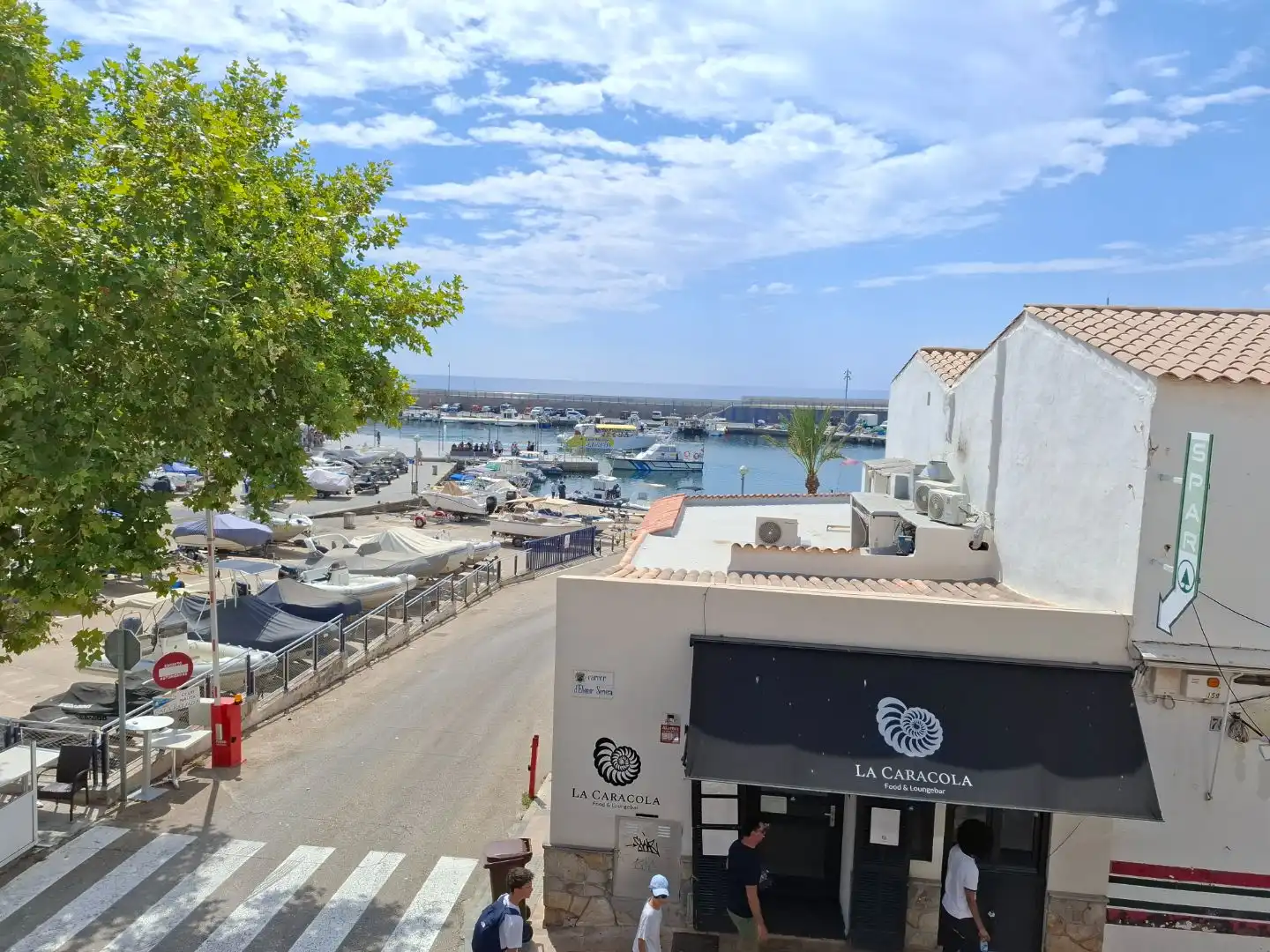 Geschaftsraum zur Miete in Capdepera mit Terrasse, Möbliert und Alarm