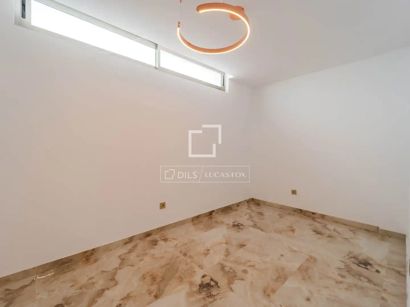Houses for sale in Torrent  with Air Conditioner, Private garden and Terrace