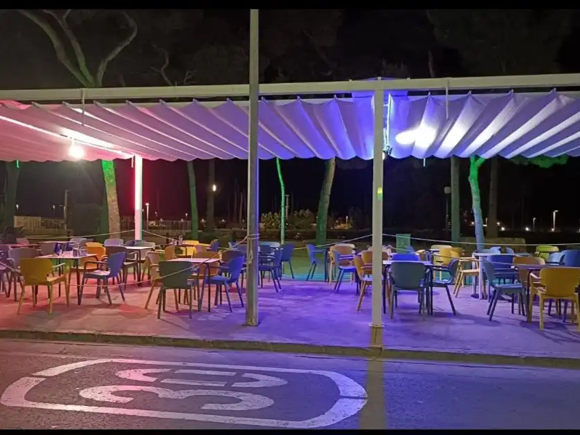 Gewerbefläche zur Übernahme in Paseo mestrança 89