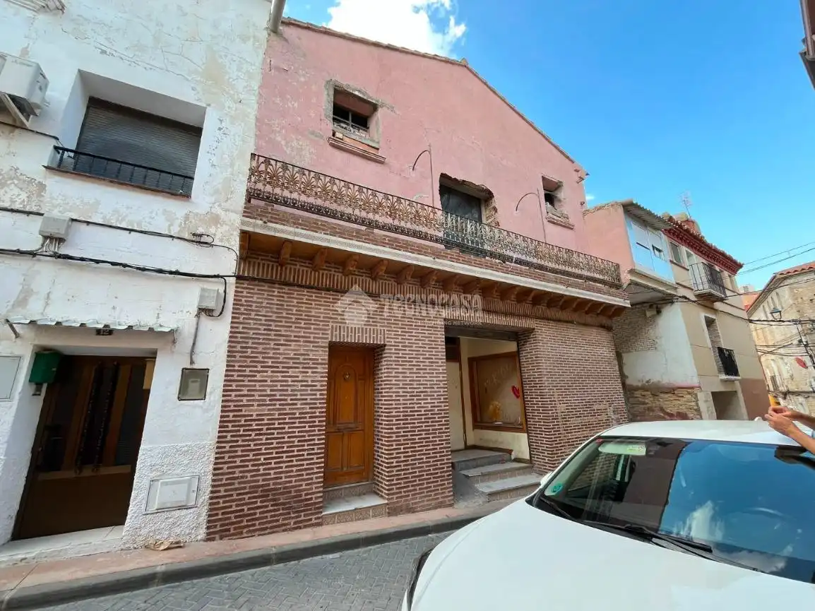 Semi-detached house with terrace for sale in Magallón, imagen 4