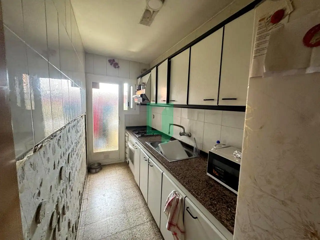 Kitchen of Flat for sale in Badalona