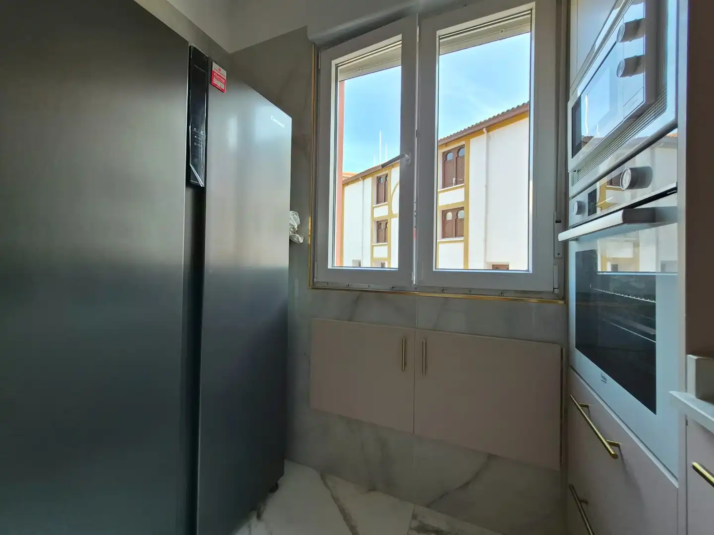 Kitchen of Flat for sale in Santander  with Furnished