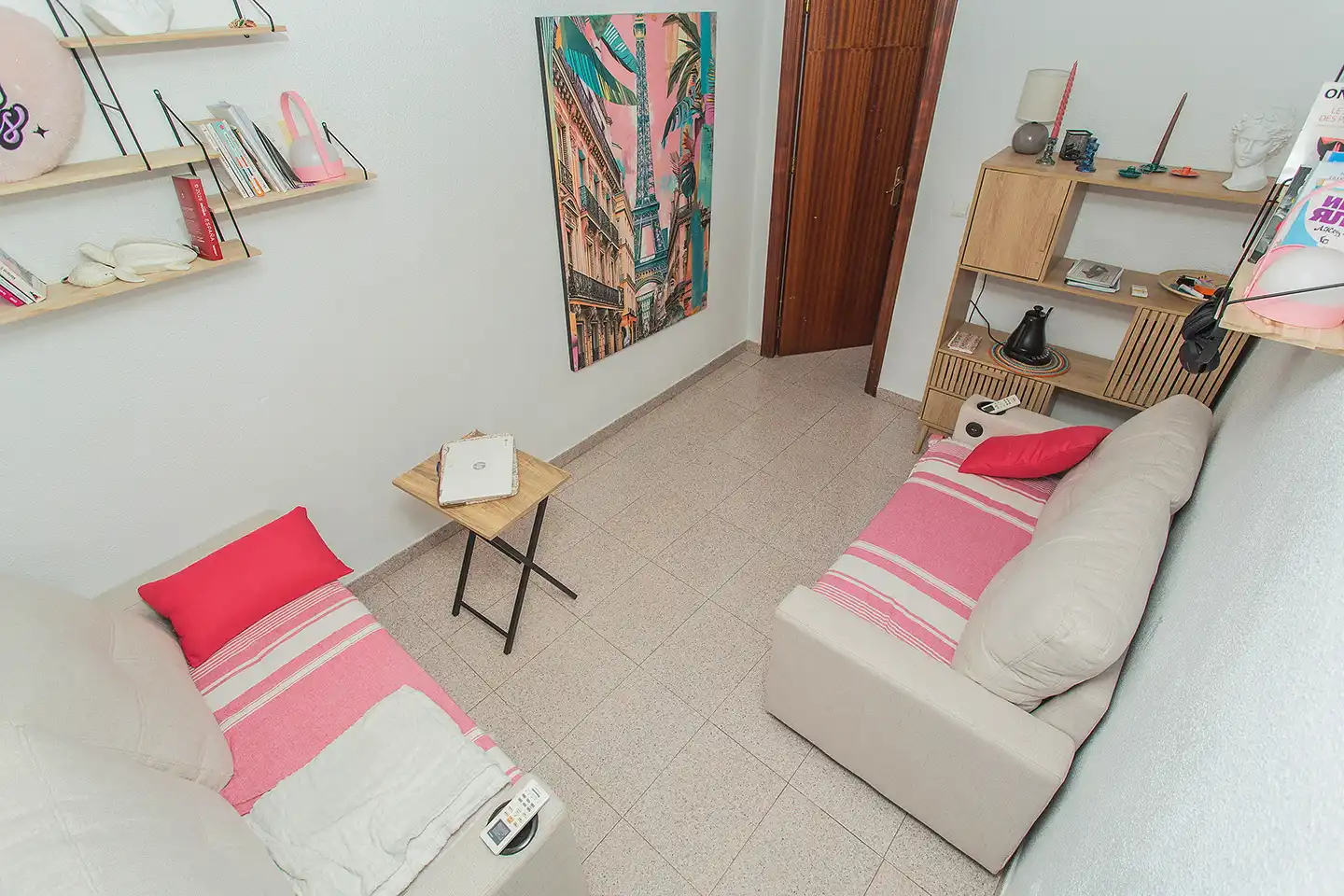Sala de estar de Casa adosada en venta en Torrevieja con Aire acondicionado, Amueblado y Horno