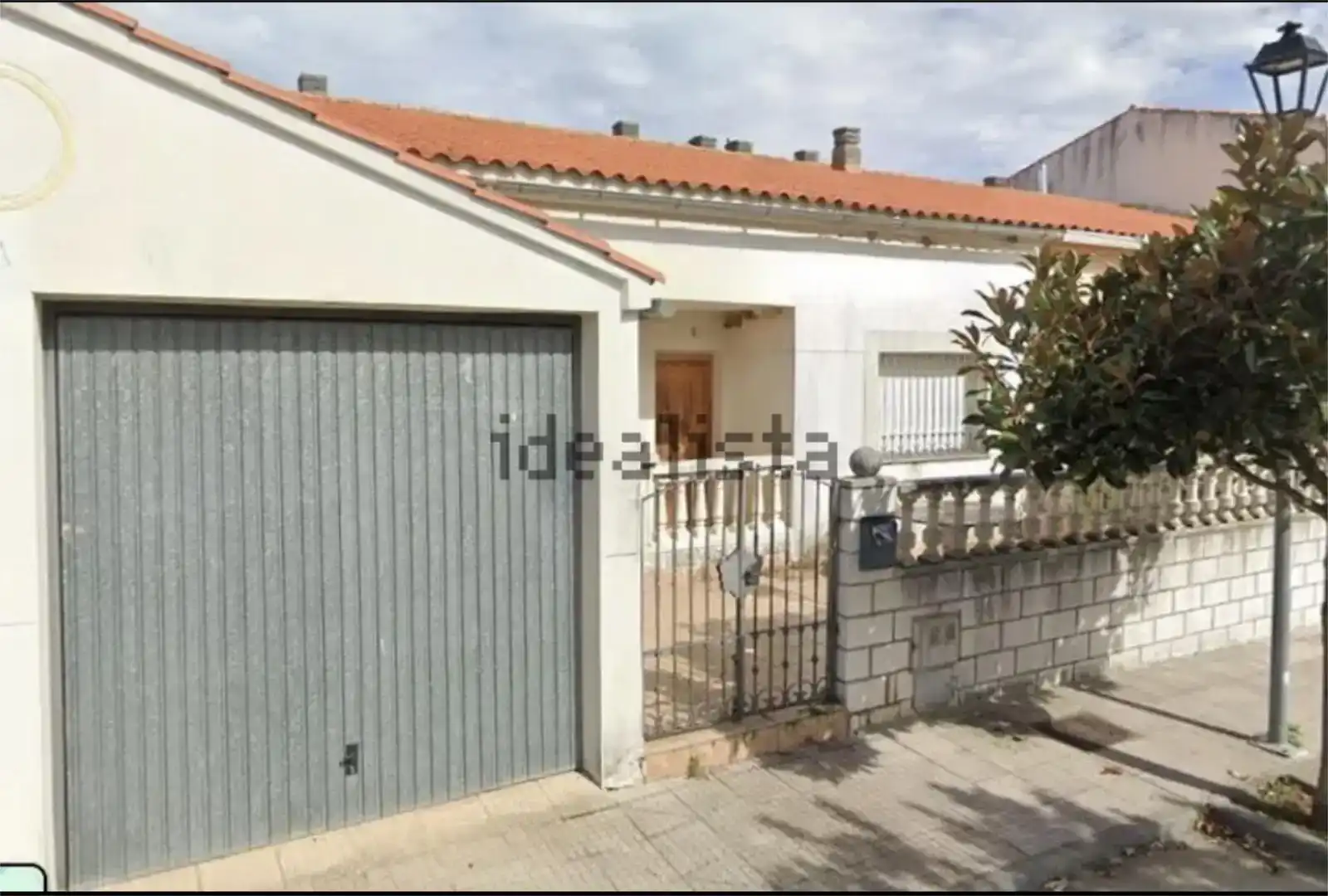 Vista exterior de Piso en venta en Santa Cruz de la Sierra, Cáceres