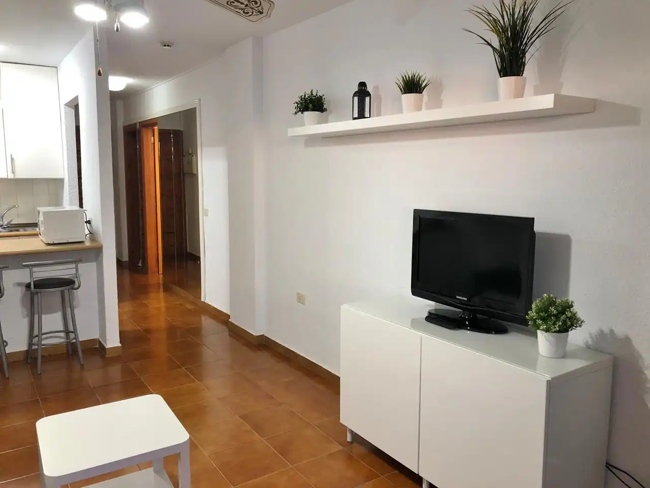 Living room of Flat for sale in Adeje  with Terrace and Furnished