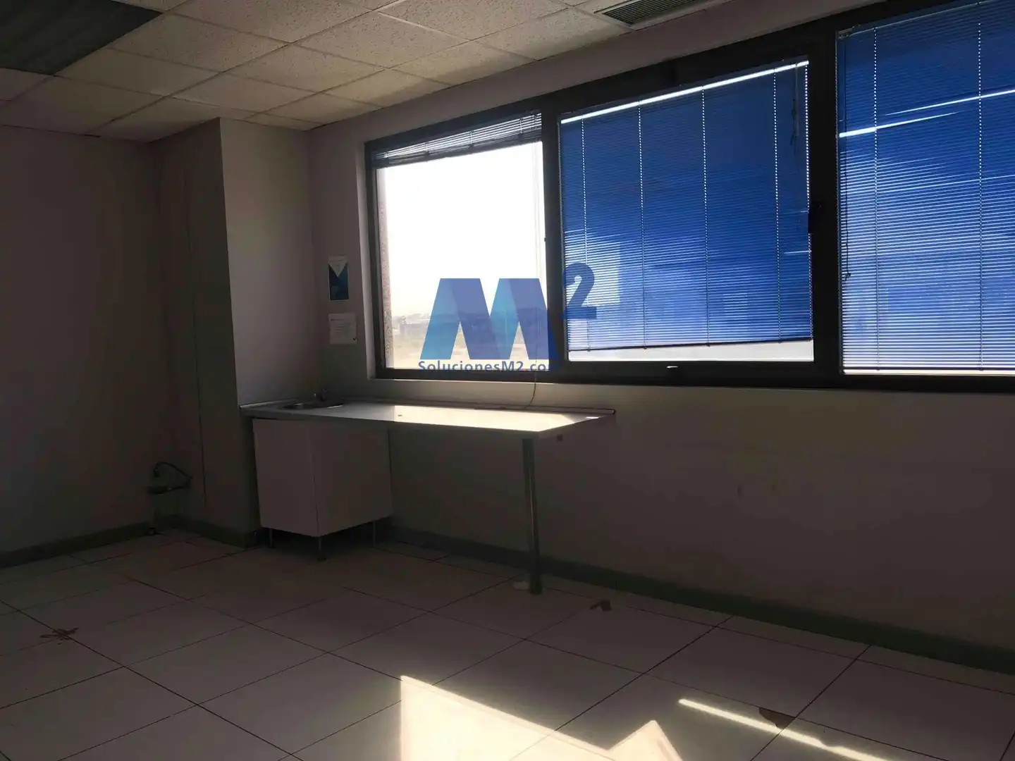 Bureau à louer à Valdelaparra, imagen 5