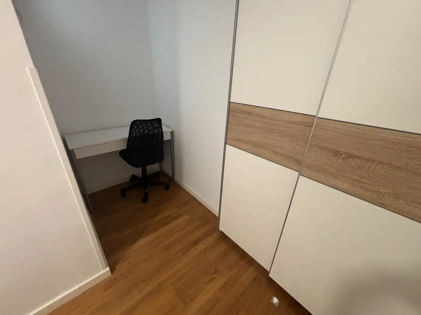 Habitación de Apartamento de alquiler en Lleida con Aire acondicionado, Calefacción y Parquet