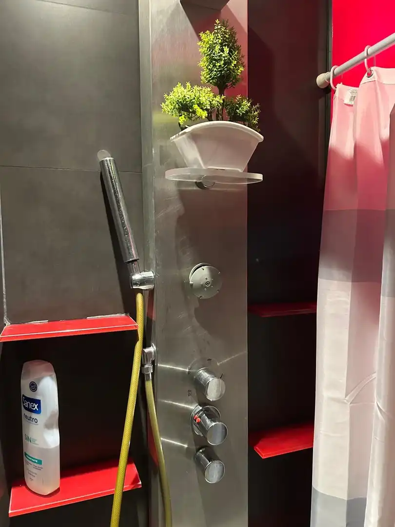 Bathroom of Flat for rent in Segovia  with Heating and Furnished