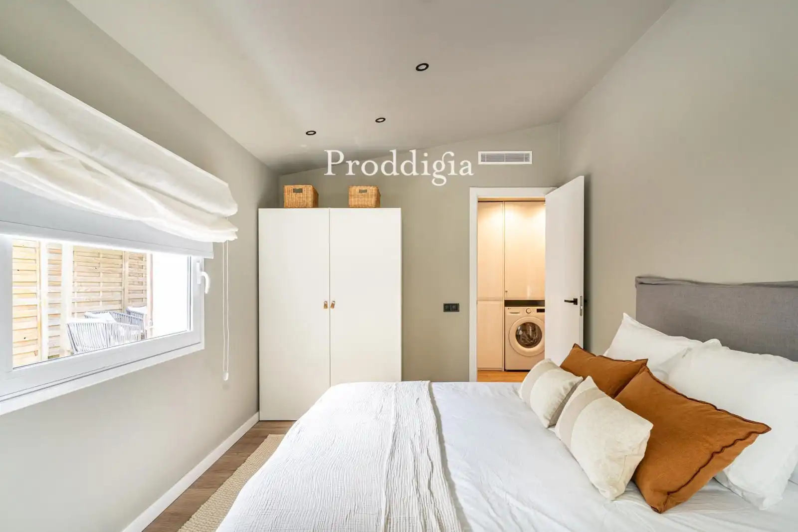 Habitación de Casa o chalet de alquiler en Sant Cugat del Vallès con Terraza, Piscina y Amueblado
