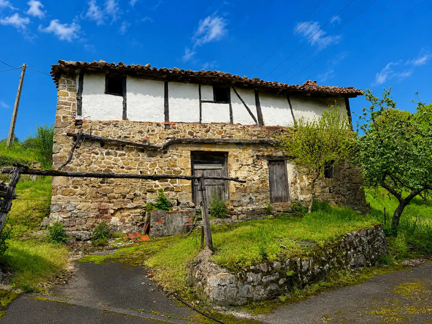 Vista exterior de Finca rústica en venda en Loiu amb Jardí privat