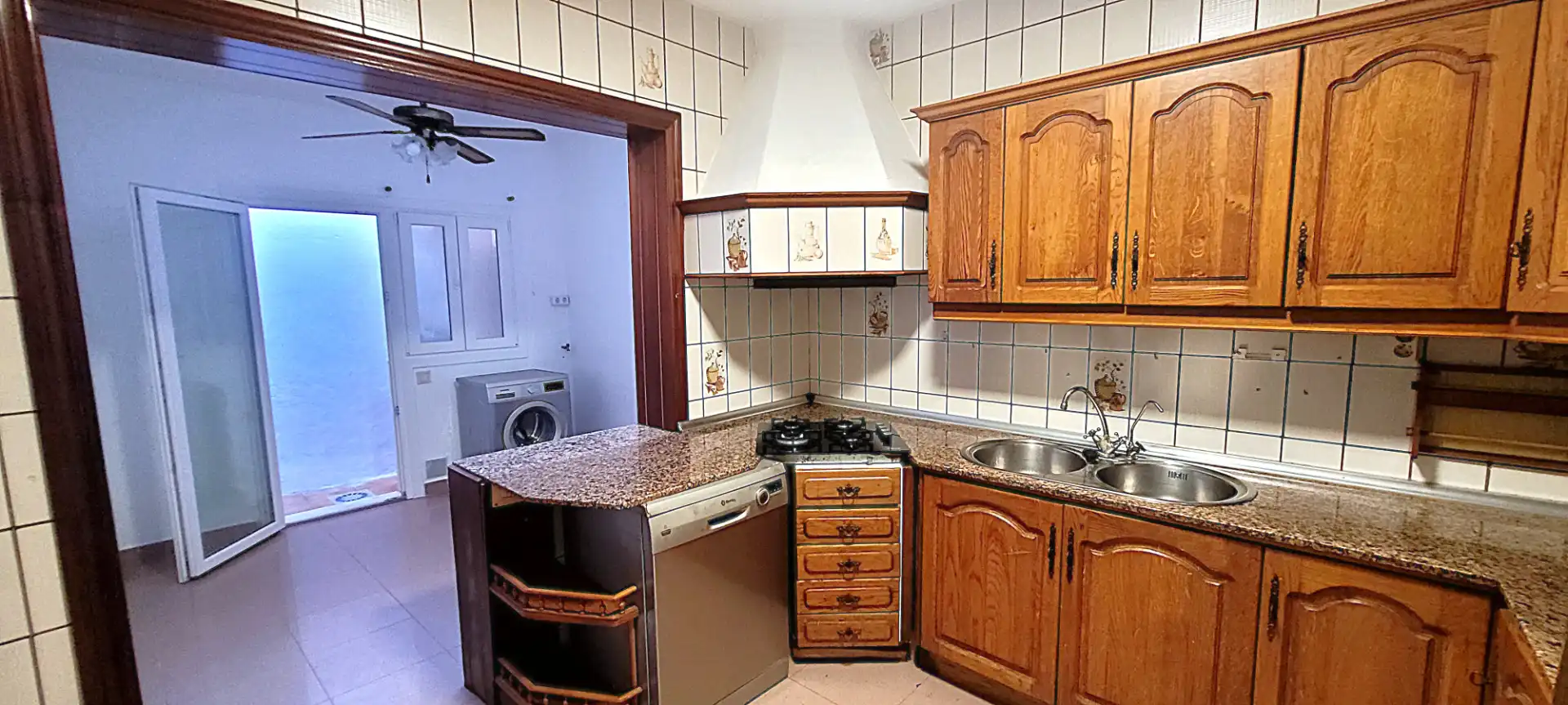 Casa adosada en venta en Roquetas Pueblo