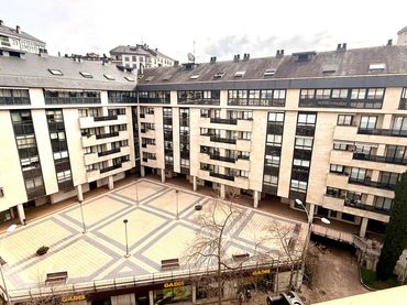 Wohnung mit Balkon zum Verkauf in XOAN DE NOVOA