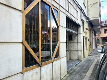 Gewerbefläche zum Verkauf in Aguilar de Campoo - CL MERCADO