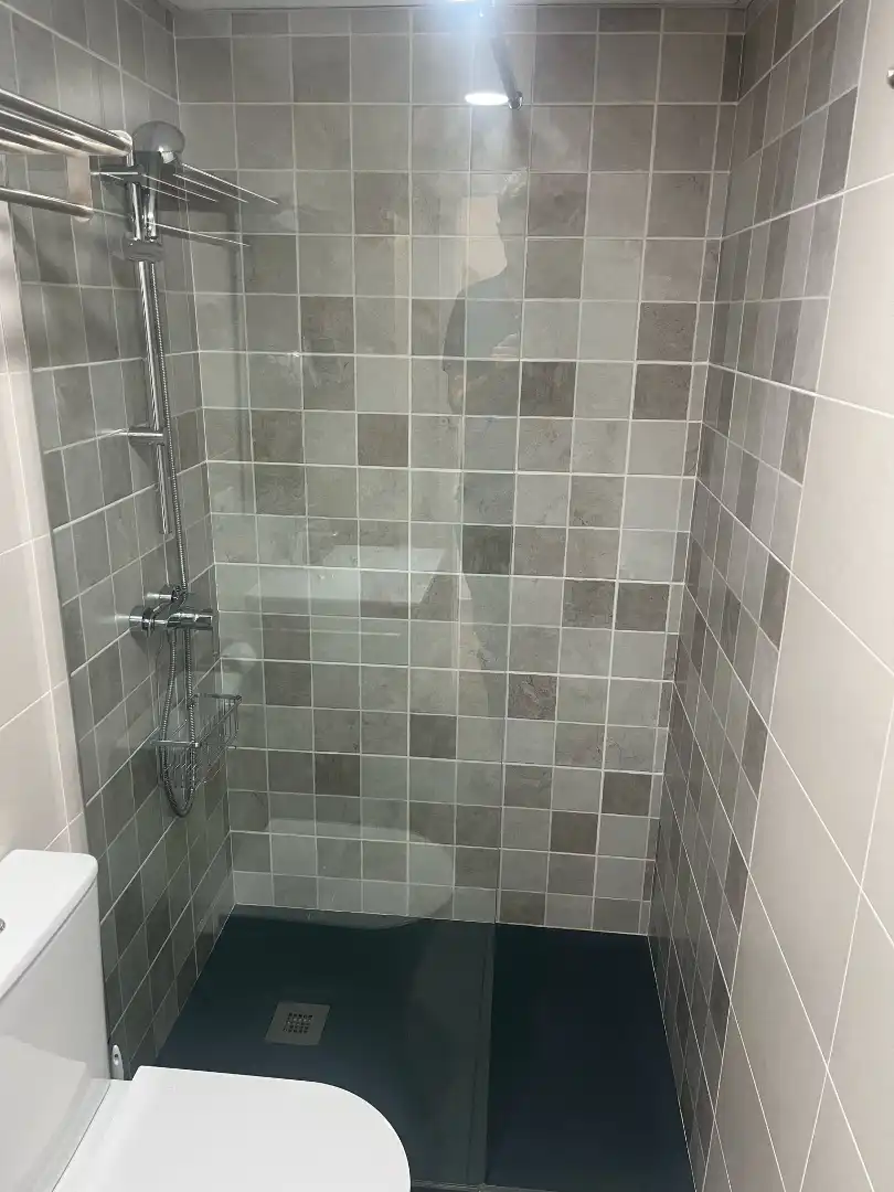 Bany de Pis en venda en Lloret de Mar amb Aire condicionat, Calefacció i Moblat