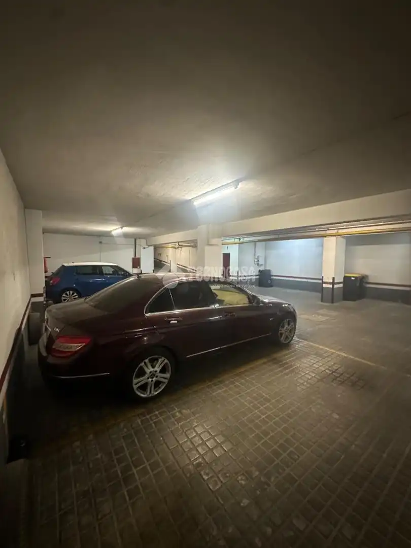 Einzelparkplatz zum Verkauf in Chamartín, imagen 5