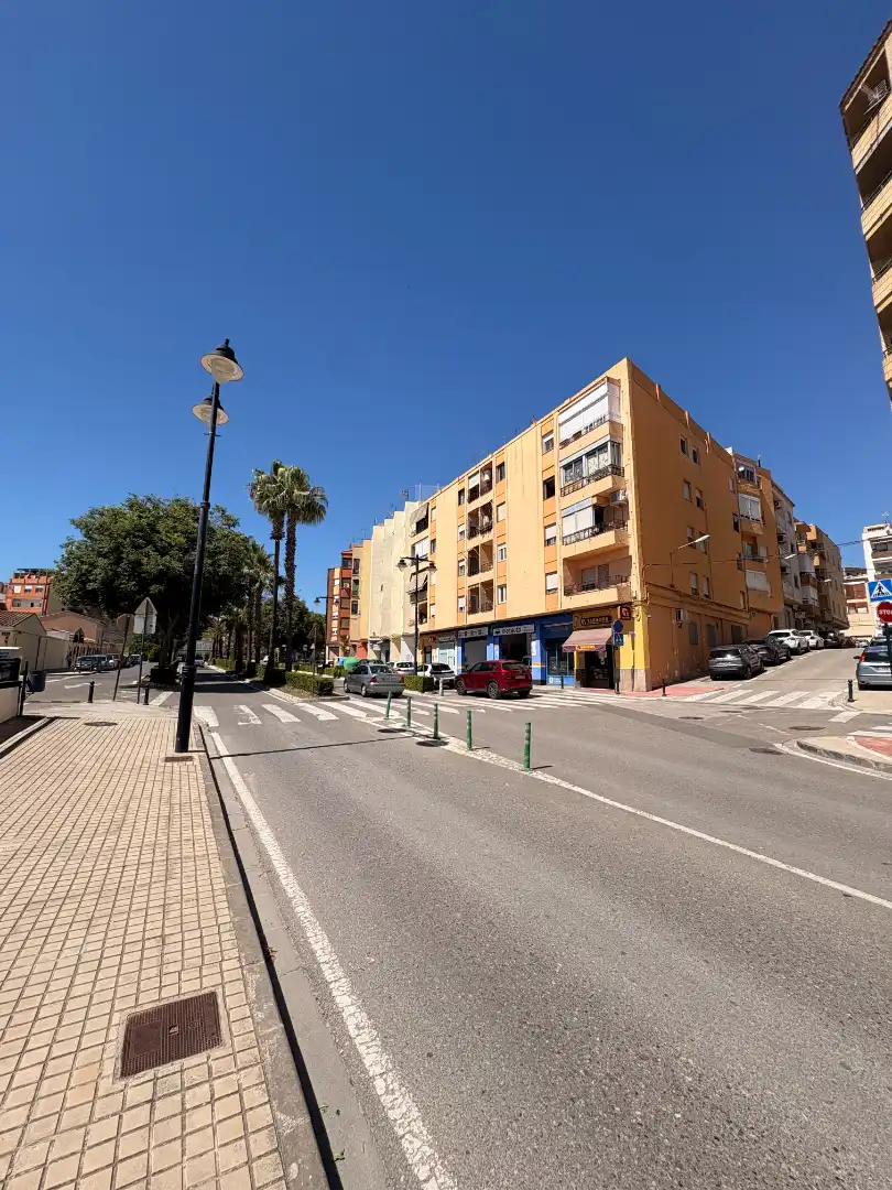 Vista exterior de Pis de lloguer en Ontinyent amb Traster i Moblat