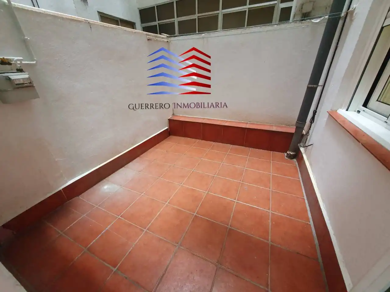Jardí de Pis de lloguer en Ourense Capital  amb Calefacció, Terrassa i Moblat