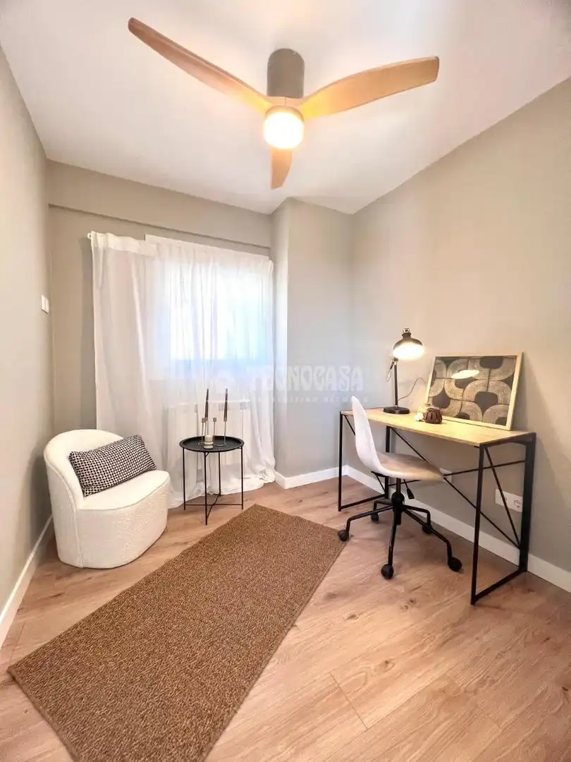 Habitación de Piso en venta en Madrid con Aire acondicionado y Calefacción