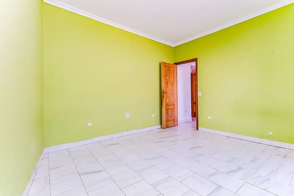 Detached homes for sale in Valdepeñas