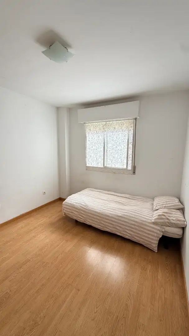 Habitación de Piso en venta en Torremolinos con Aire acondicionado, Terraza y Trastero