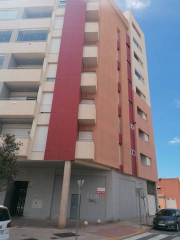 Local comercial en Venta en Calle Algarrobo, 79 en Pabellón - Estación - El Corte Inglés