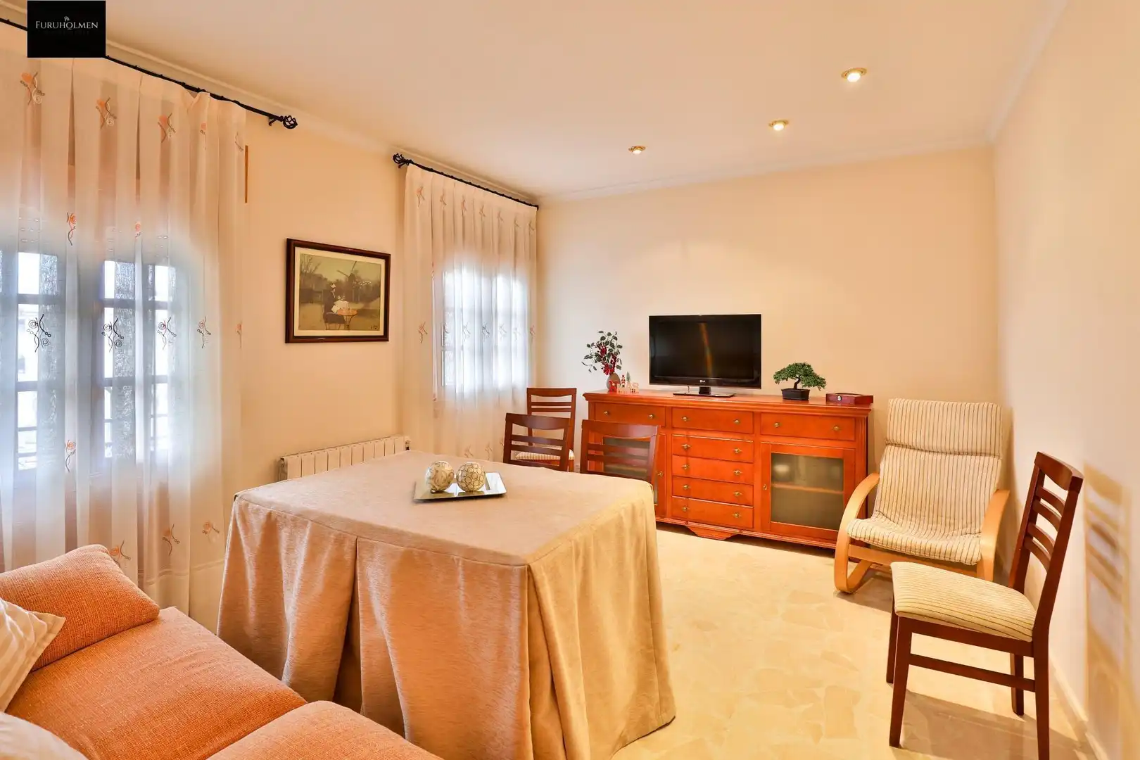 Flat for sale in Calle de la Alta de Gracia