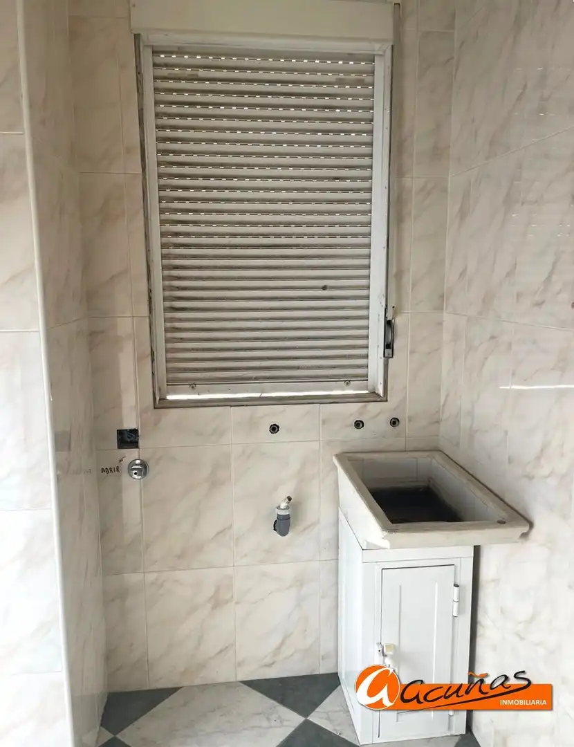 Baño de Casa adosada en venta en Gilena con Terraza y Trastero
